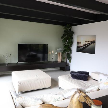 Residence Chieming Bagian luar foto